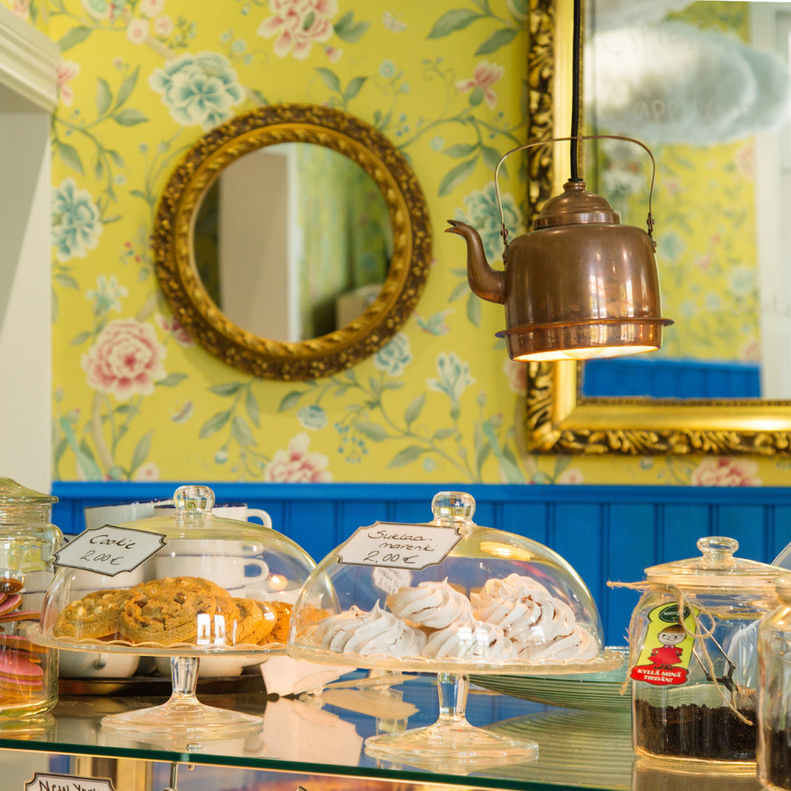 The Peculiar Café serve delicious cakes, savoury pies, and freshly-baked cinnamon buns.