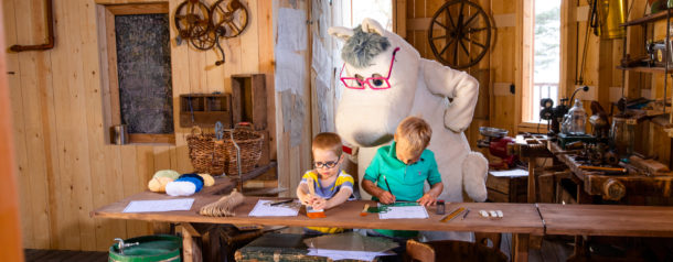 Snork and kids at Snork’s Park of Inventions